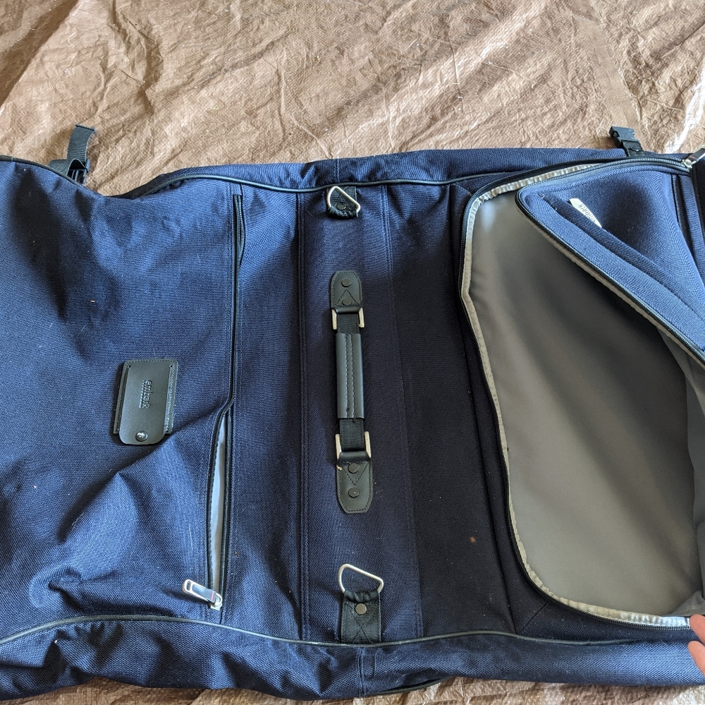 Embark Suit Garment Bag Luggage